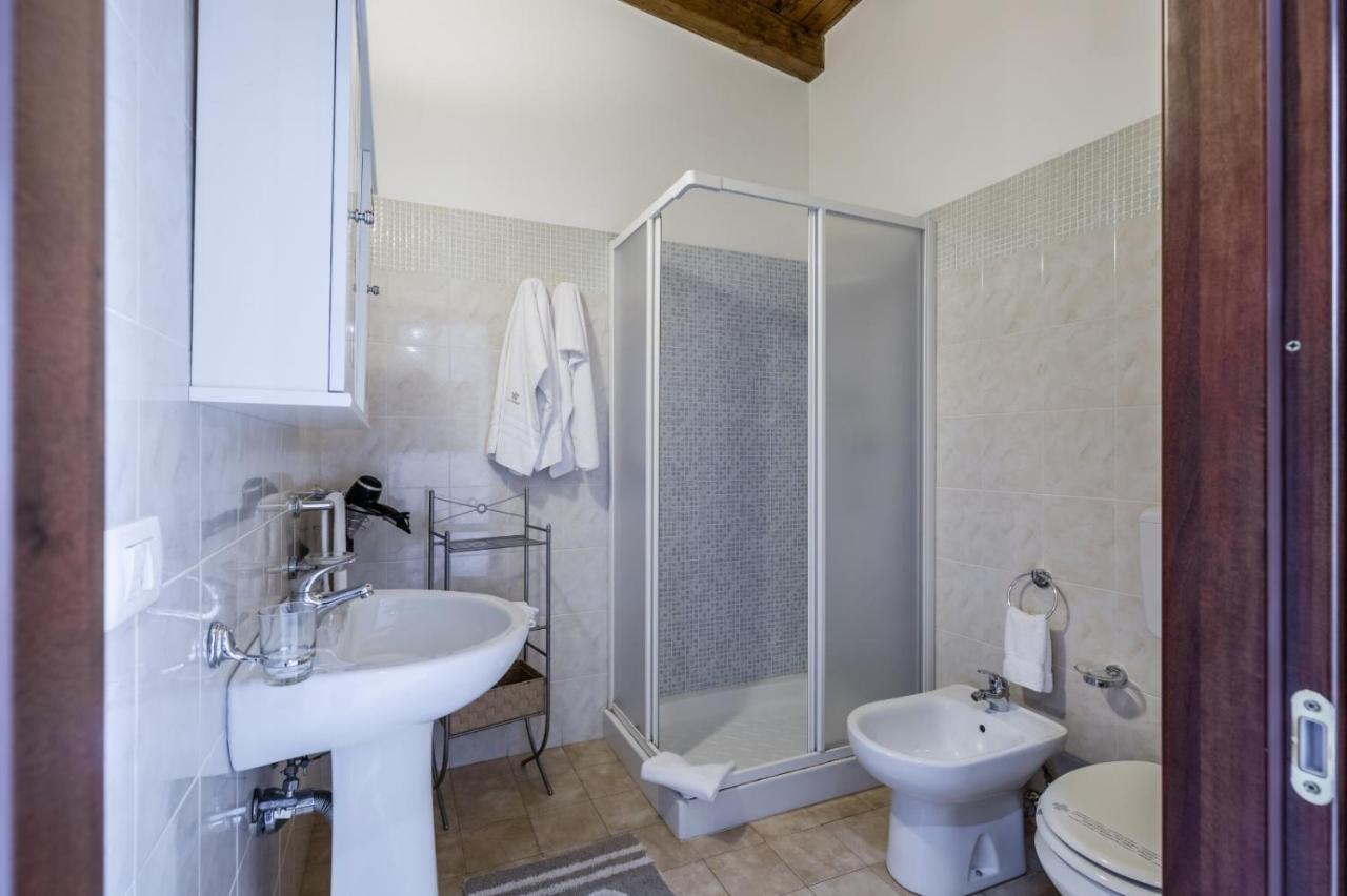 Agriturismo Monte Criscione アヴォラ エクステリア 写真