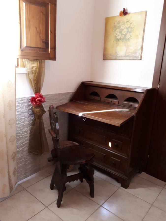 Agriturismo Monte Criscione アヴォラ エクステリア 写真